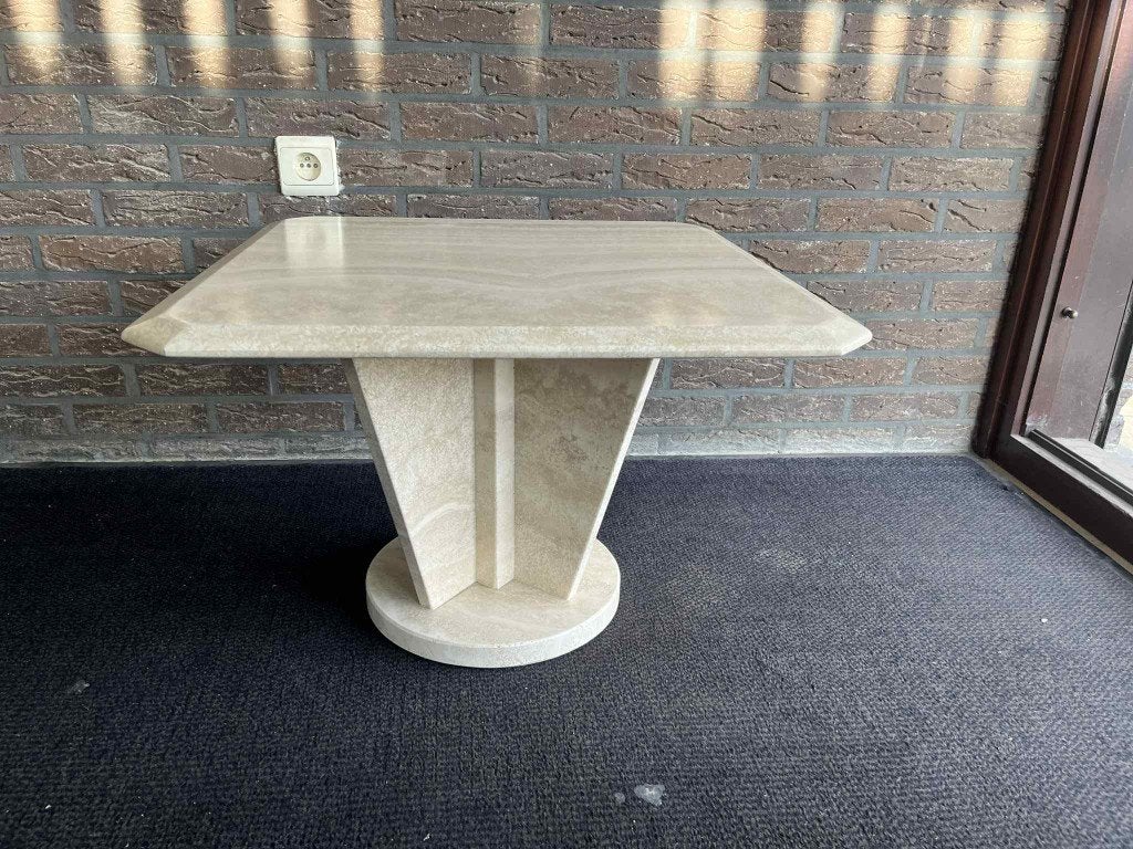 Prachtige vierkante travertin bijzettafel – 60 cm x 60 cm, Vierkant, Zo goed als nieuw, Overige materialen, Minder dan 45 cm