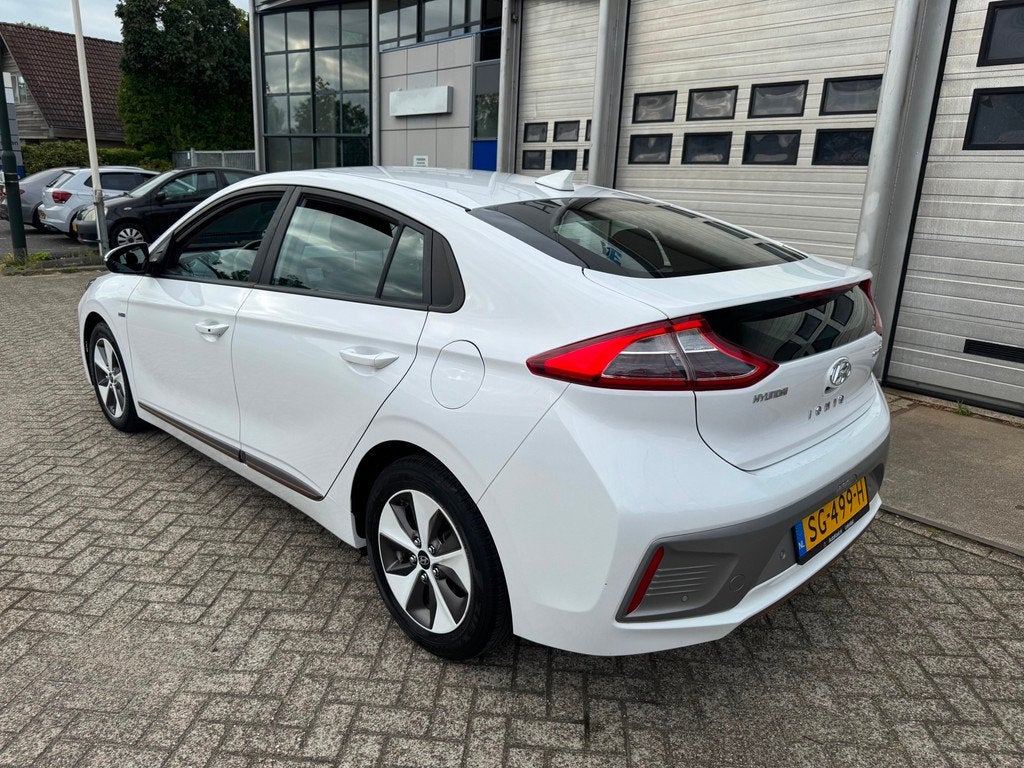Hyundai Ioniq