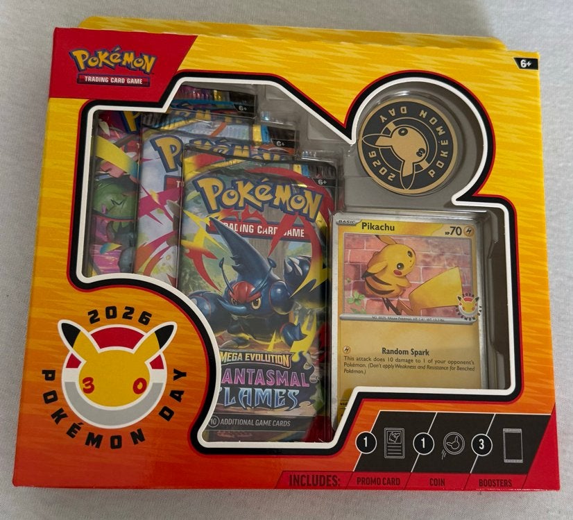 Pokémon Day 2026 Box met Pikachu Promokaart en Boosters, Ophalen of Verzenden, Nieuw, Booster