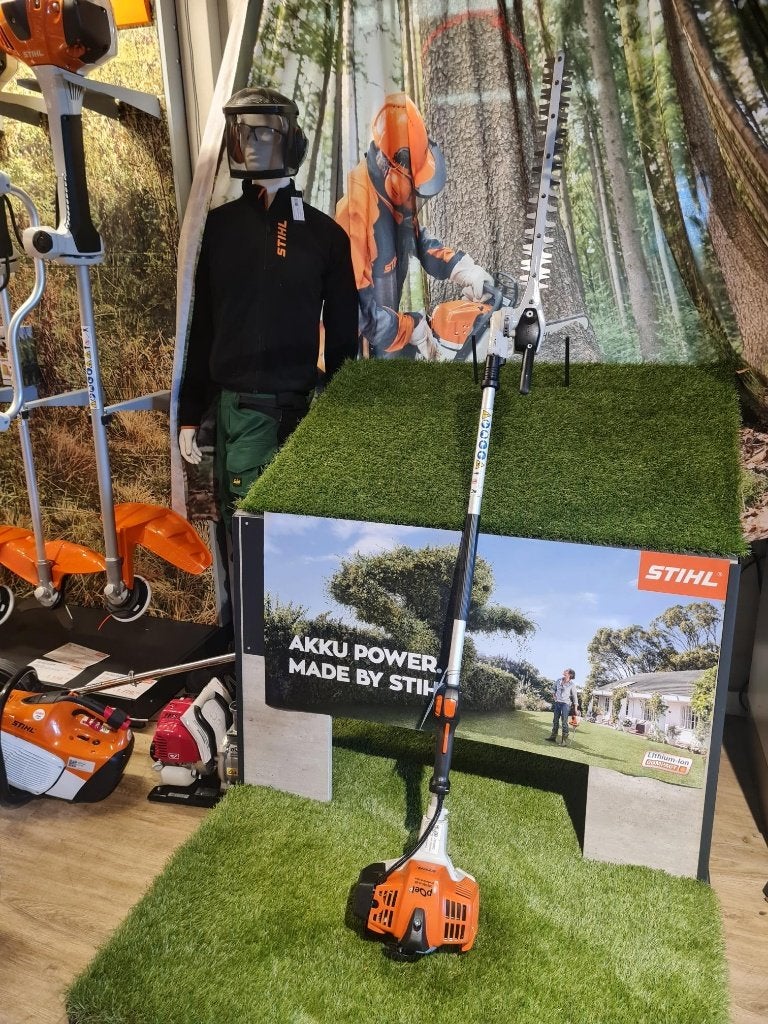 STIHL HL 92 KC met garantie, Gebruikt, VEURTSTRAAT 117 PUURS-SINT-AMANDS, STIHL, INFO@STIHL.NL