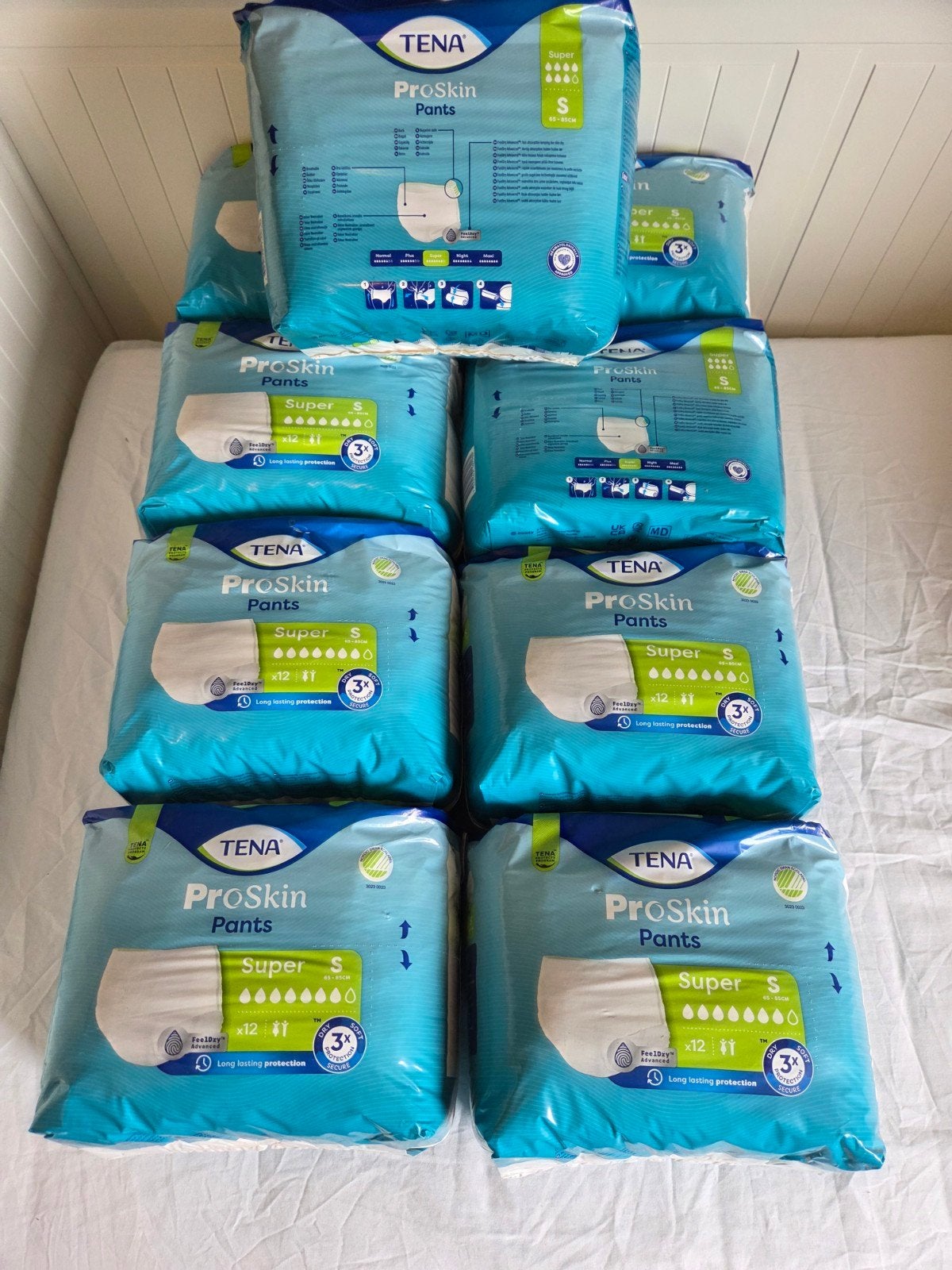 7x 12 stuks Tena pro skin broekjes - maat S - heup: 65-85 cm, Ophalen of Verzenden, Nieuw