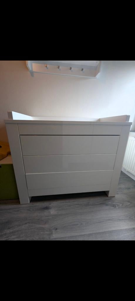 Kidsmill commode - hoogglans wit, Kinderen en Baby's, Kinderkamer | Commodes en Kasten, Gebruikt, 50 tot 70 cm, Ophalen of Verzenden