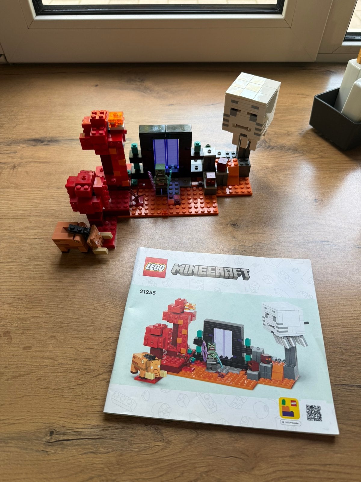 Lego minecraft 21255, Ophalen of Verzenden, Zo goed als nieuw