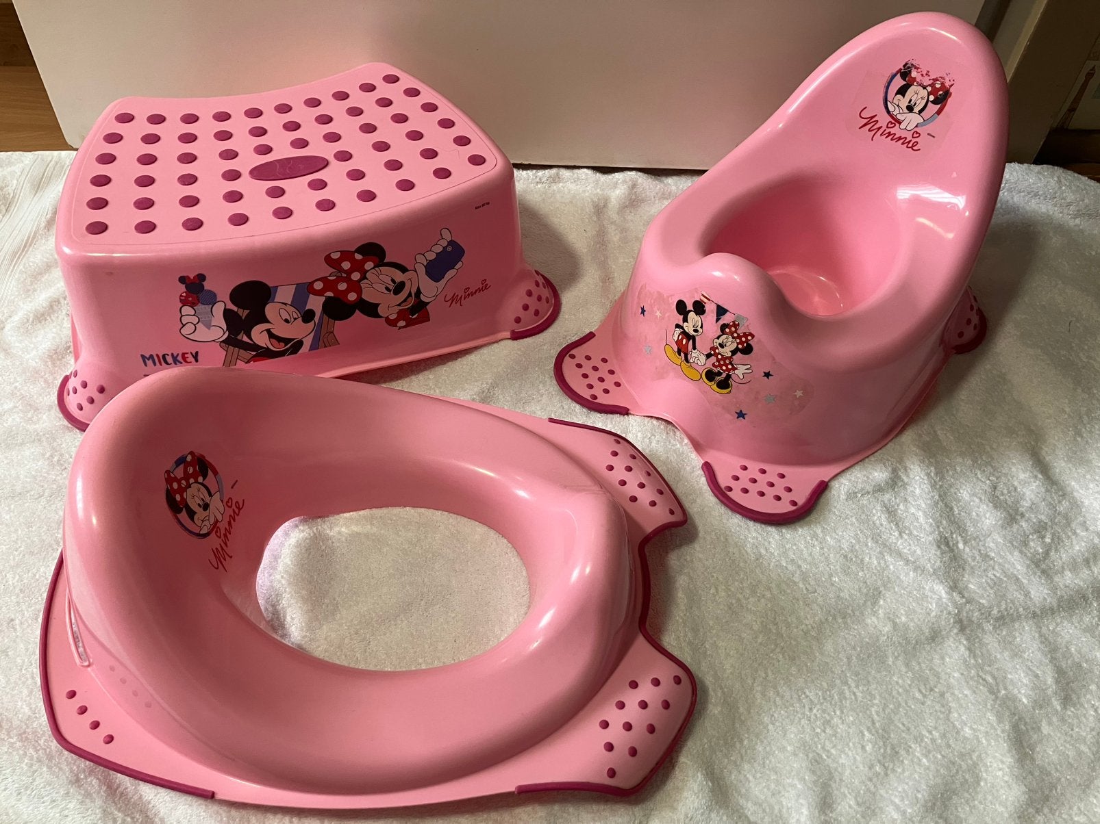 Minnie mouse Disney opstapje / wc bril en plas potje, Ophalen of Verzenden, Zo goed als nieuw, Overige typen