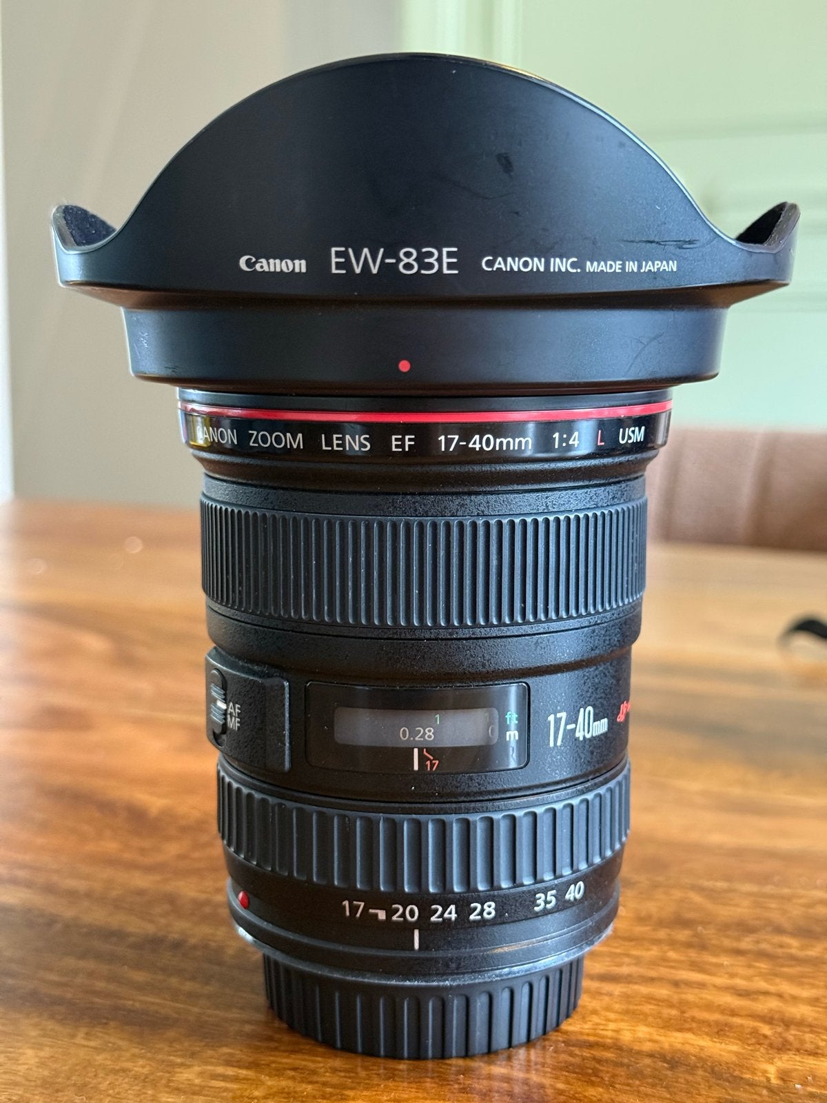 Canon EF 17-40mm f/4L USM Groothoeklens met zonnekap en tas, Ophalen, Canon, Autofocus, Groothoeklens