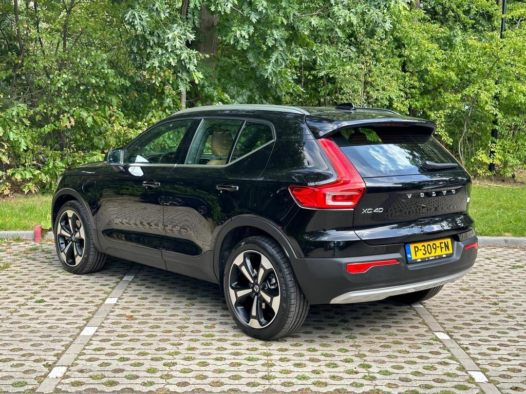 Volvo XC40 1.5 T4 Recharge Inscription, Euro 6, 129 pk, Zwart, Hybride Elektrisch/Benzine