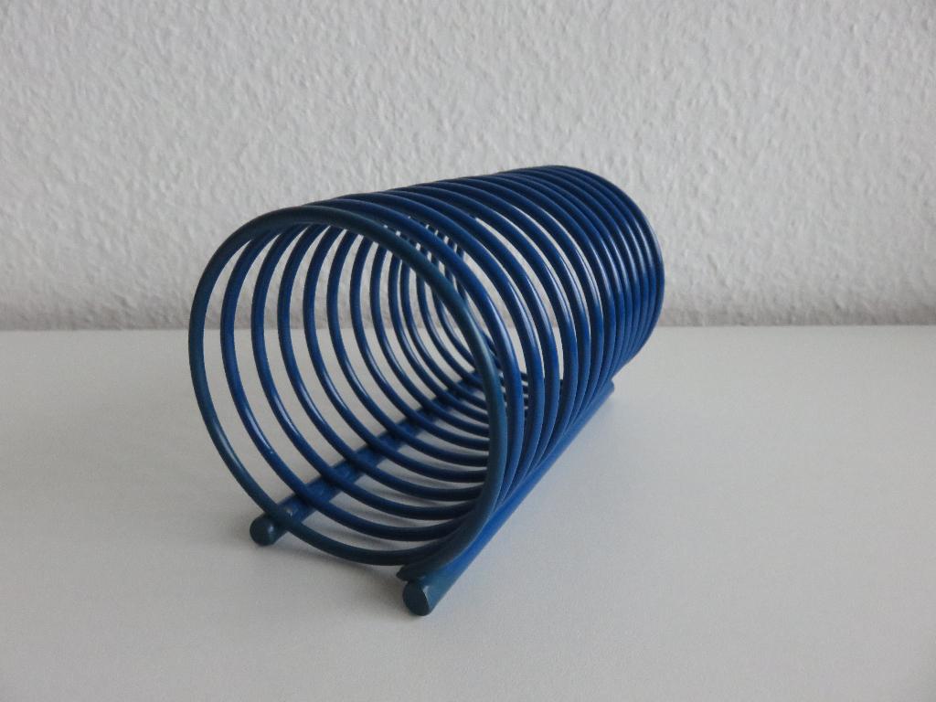 Vintage brievenhouder bureau organiser blauwe spiraal, Diversen, Ophalen of Verzenden, Zo goed als nieuw