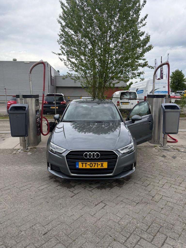 Audi A3 30 Tfsi 116pk S Tronic 2018 Grijs, Auto's, Audi, Origineel Nederlands, 1180 kg, 115 pk, 3 cilinders