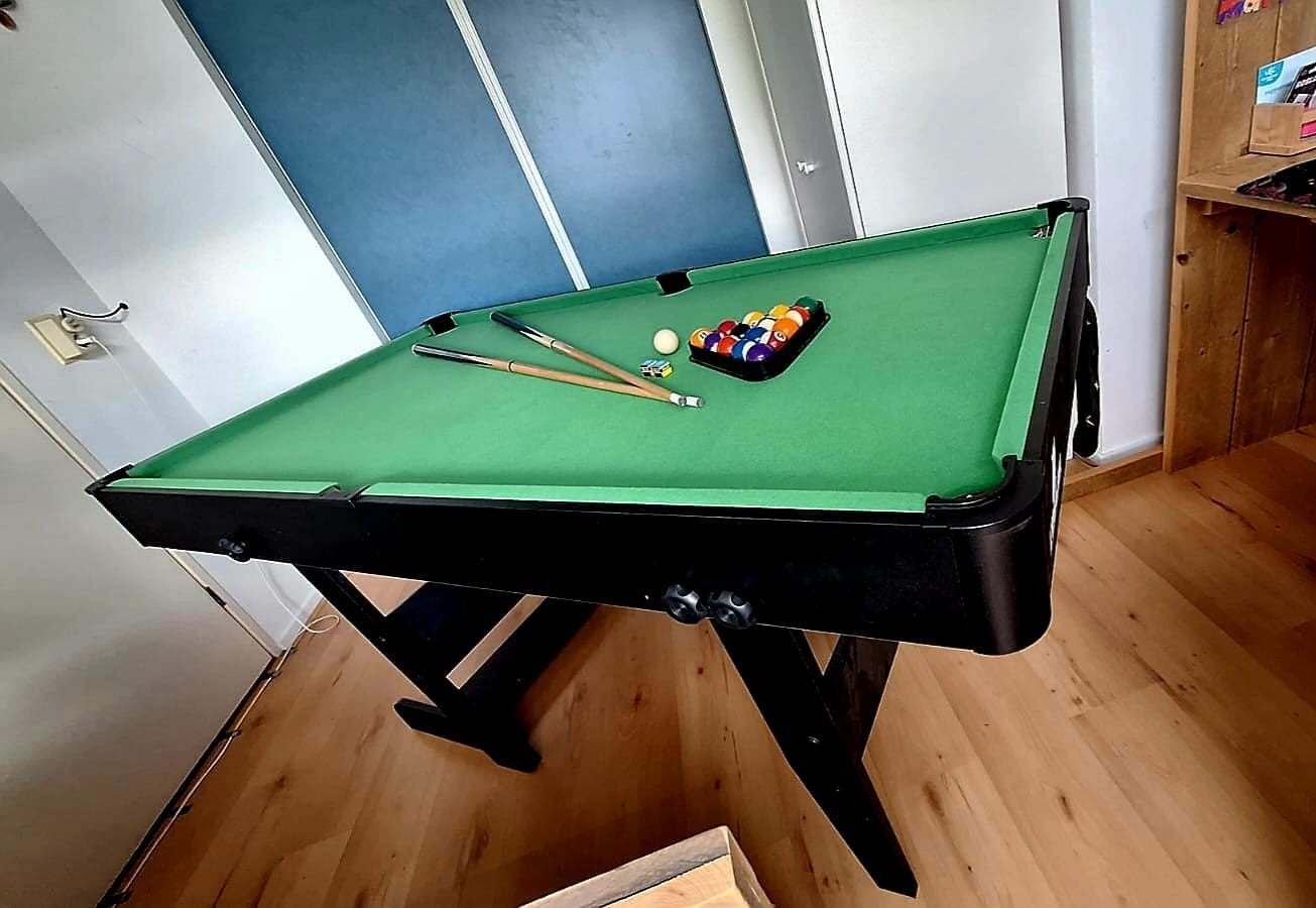 Cougar Pooltafel (182cm) met complete set accessoires, Ophalen, Zo goed als nieuw, Pooltafel