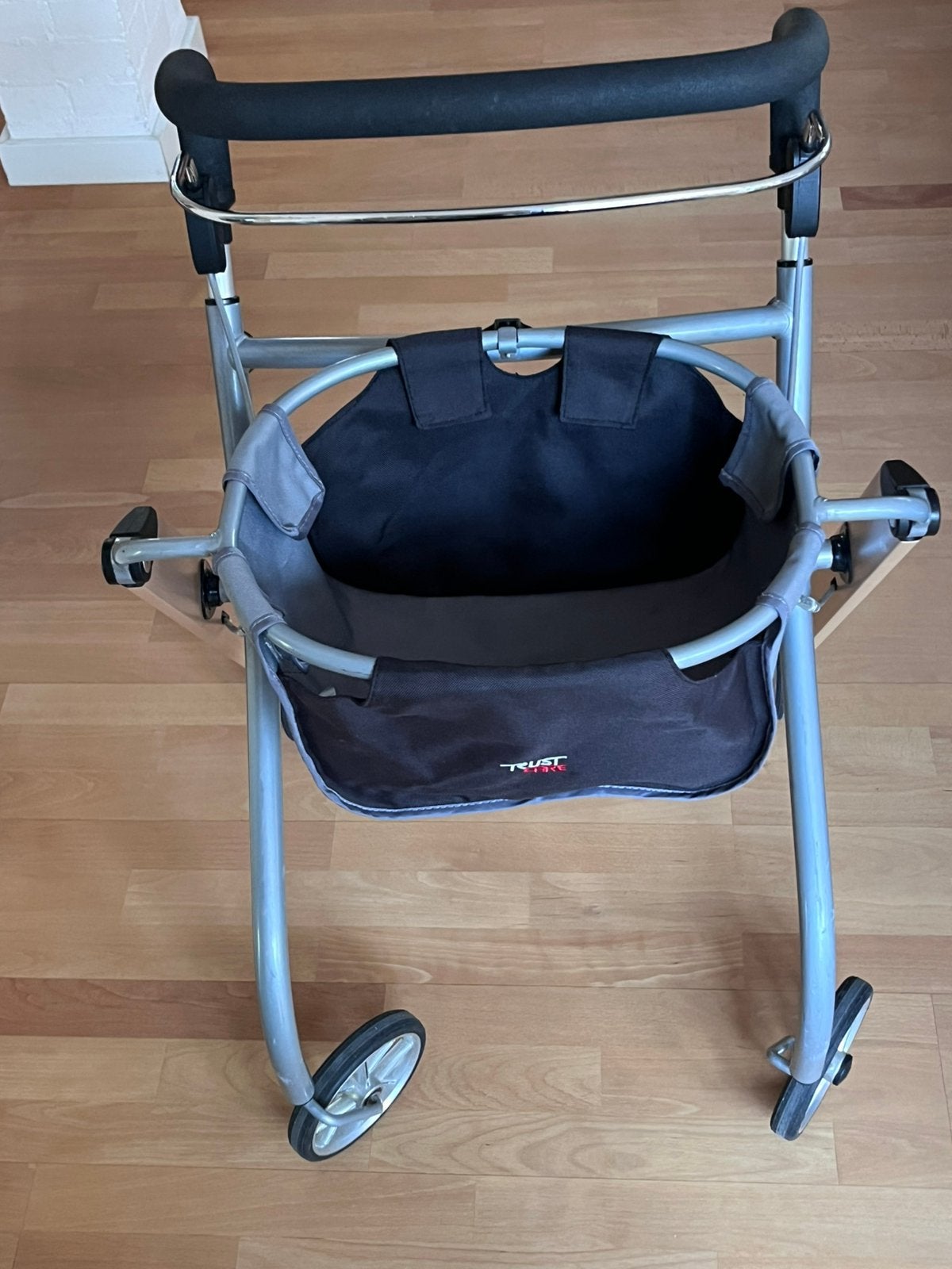 Trust Care Let’s Go Indoor rollator met tas, Diversen, Rollators, Ophalen, Opvouwbaar, Gebruikt