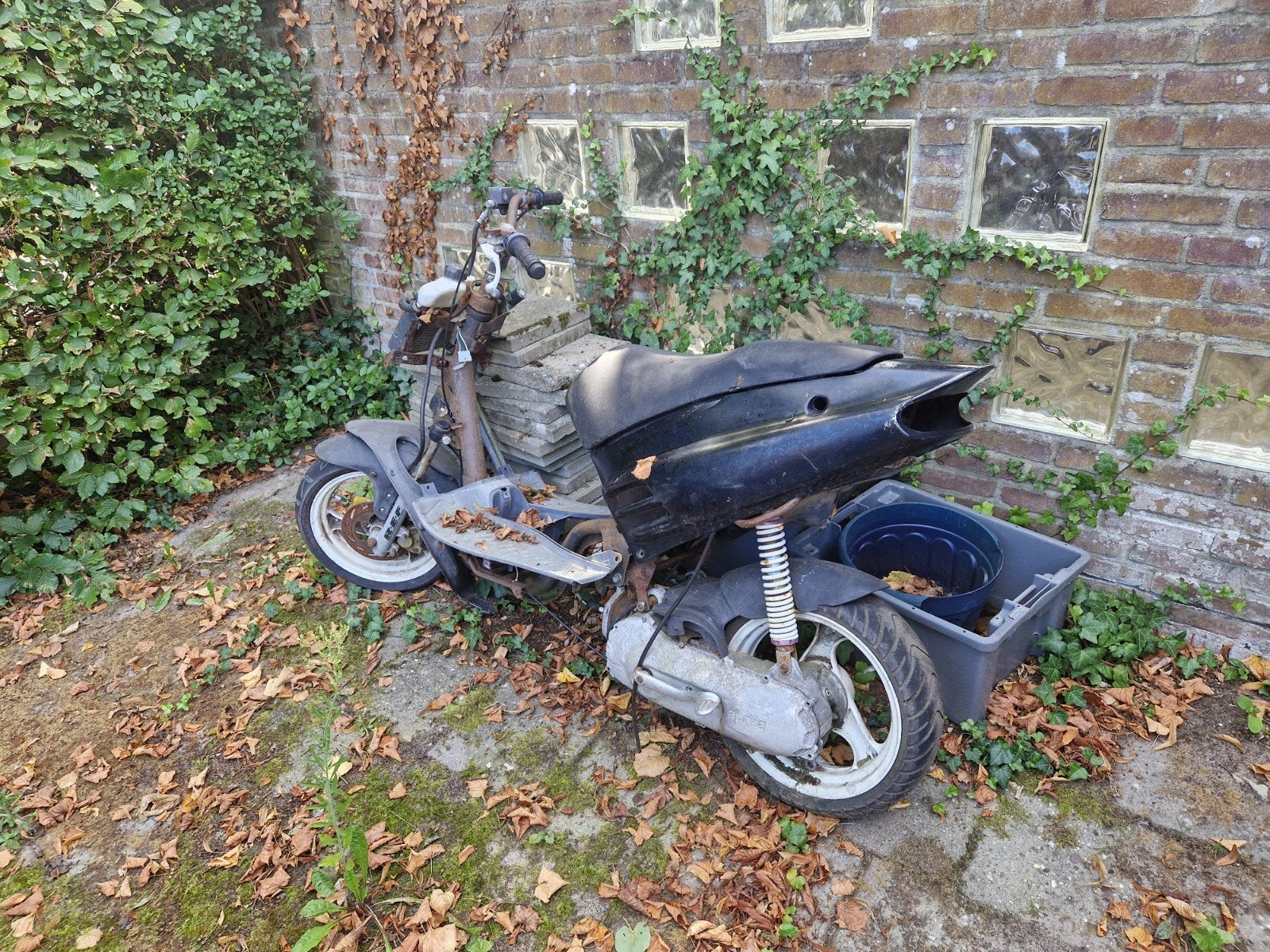 aprilia sr replica, Ophalen, Gebruikt, Benzine, SR 50