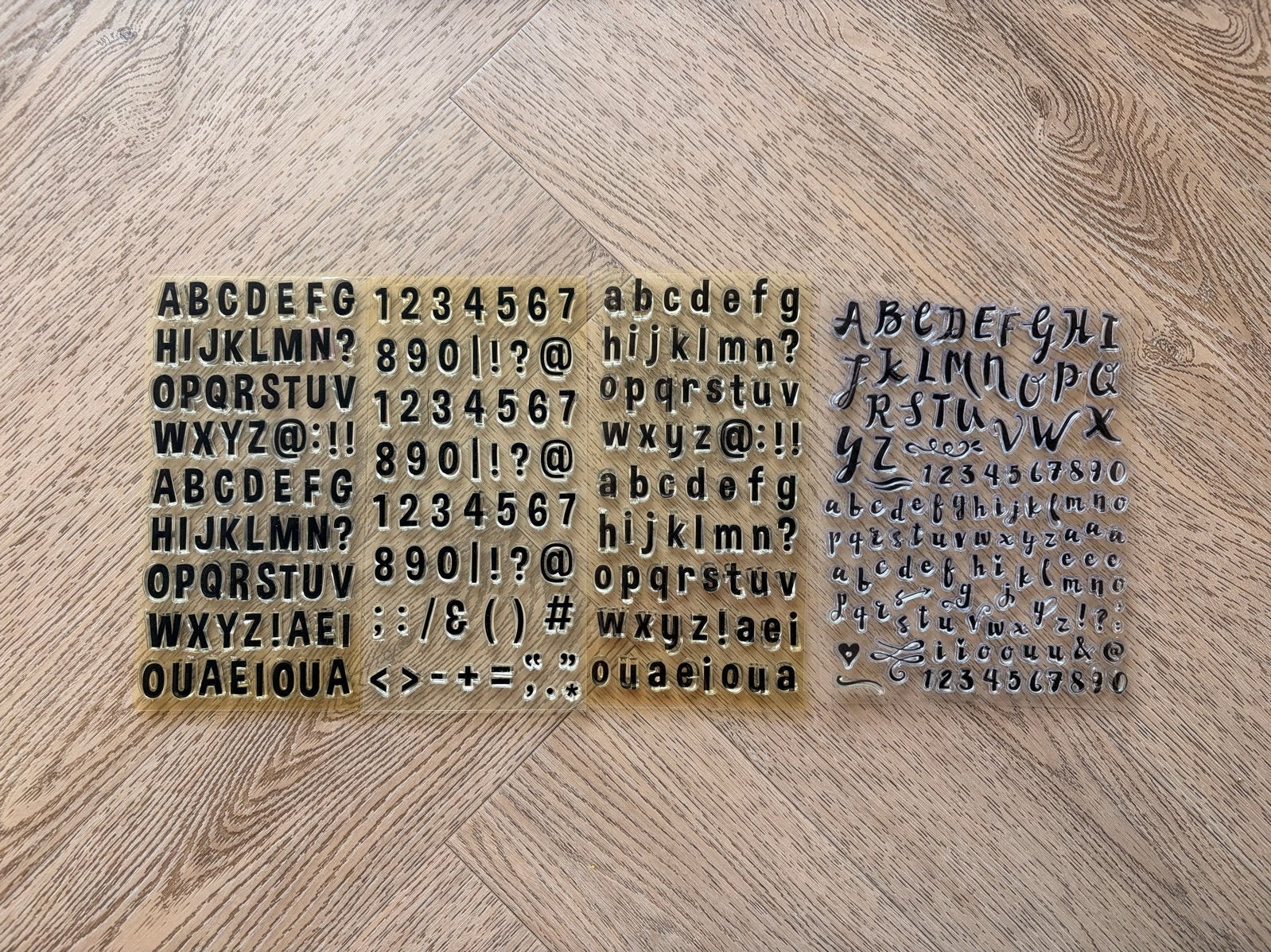 Letter stempels voor knutselen en scrapbooking, Nieuw, Ophalen of Verzenden, Rubber, Herbruikbaar