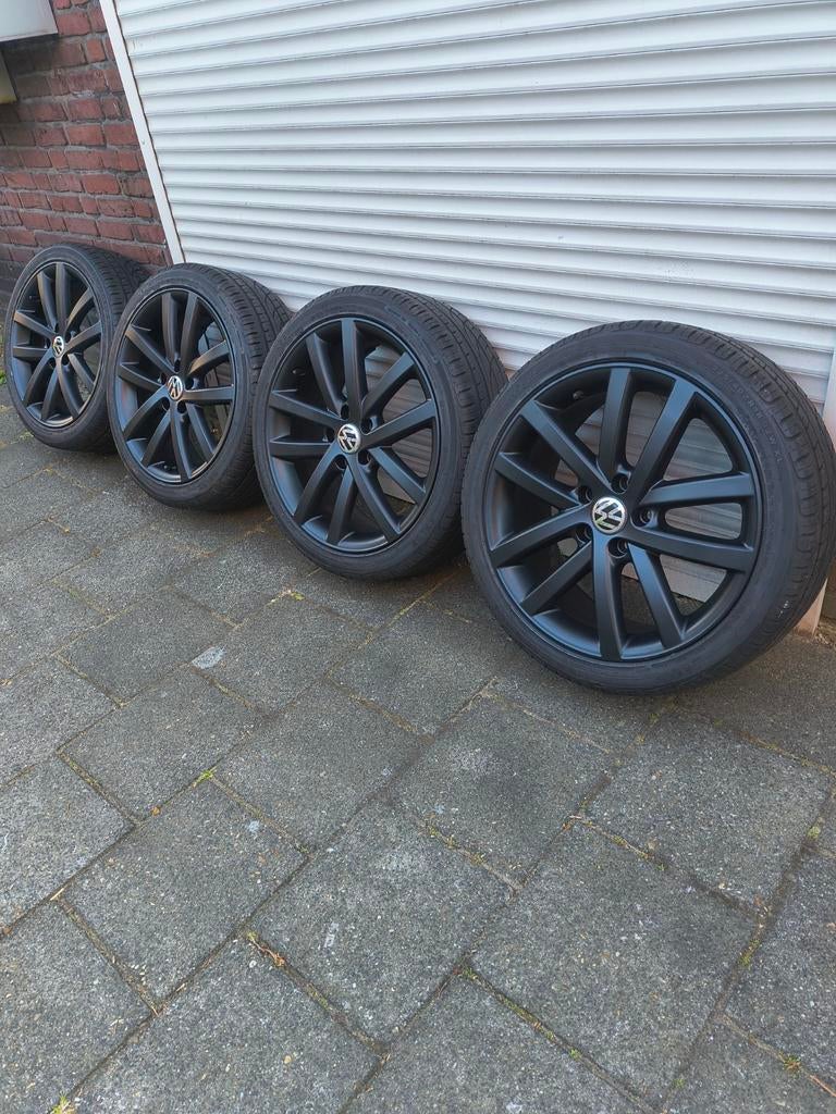 Vw velgen 18 inch banden 5x112 golf 7 r line gti caddy gti, Ophalen, 18 inch, Gebruikt, Banden en Velgen