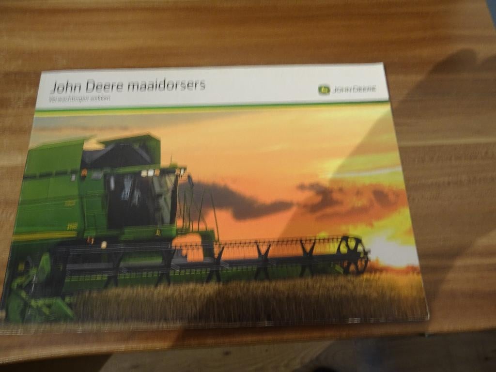John deere maaidorsers folder, Boeken, Catalogussen en Folders, Ophalen of Verzenden, Zo goed als nieuw, Folder