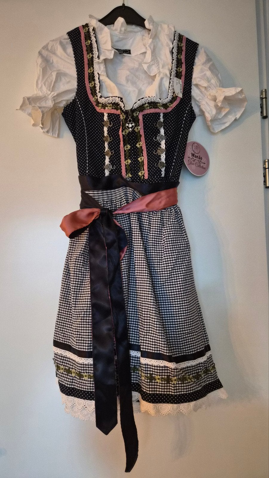Nieuw! Complete Dirndl mt.40, Maat 38/40 (M), Verzenden, Nieuw, Overige thema's