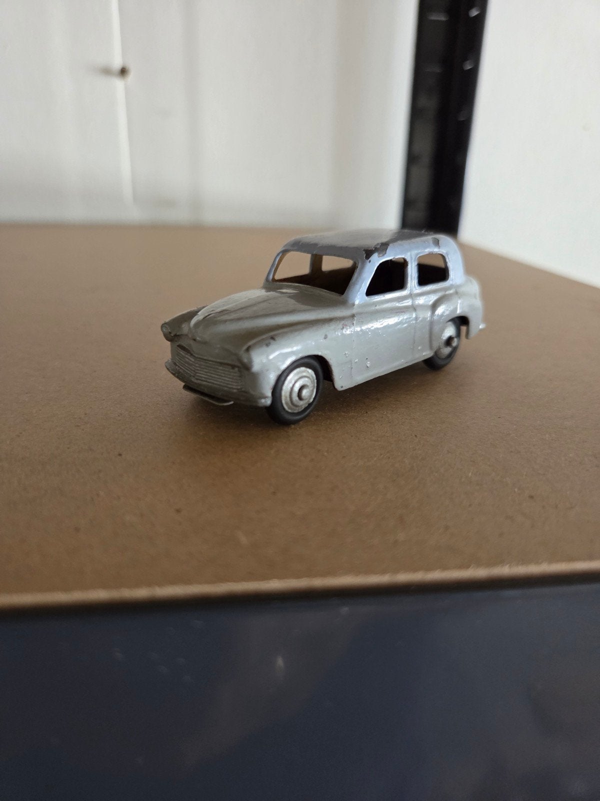 Hillman Minx Dinky Toys 154, Ophalen, Gebruikt, Auto, Dinky Toys