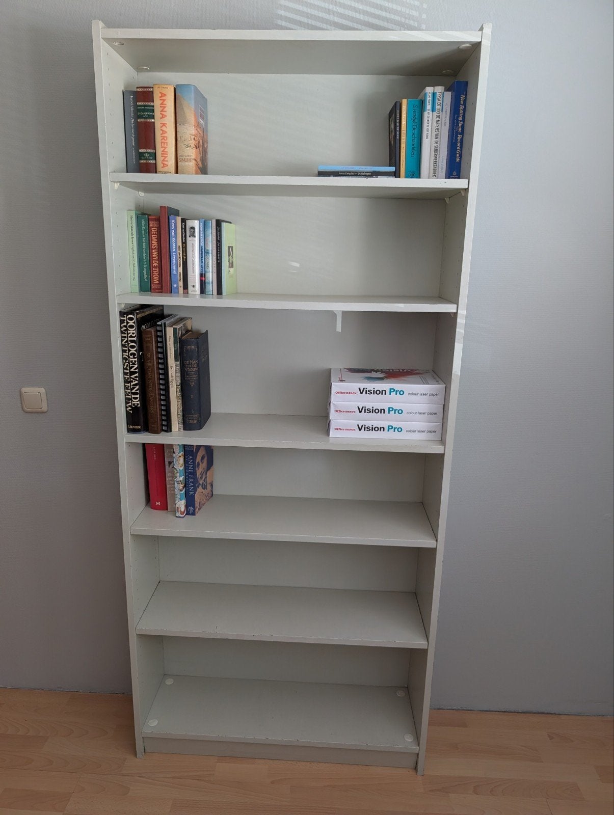 Witte Boekenkast met Verstelbare Planken, Ophalen, Met plank(en), Gebruikt, 200 cm of meer