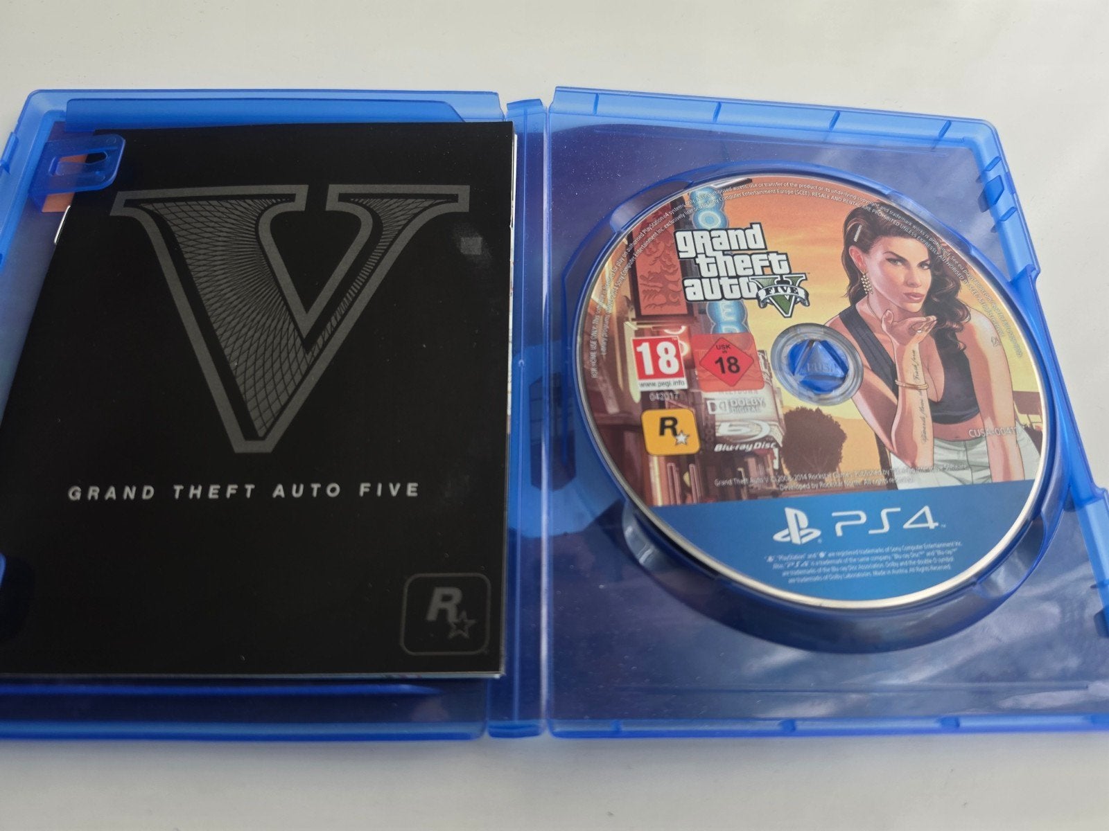 GTA 5 voor Playstation 4 en 5 Lees Beschrijving Aub, Spelcomputers en Games, Games | Sony PlayStation 4, Online, Vanaf 18 jaar