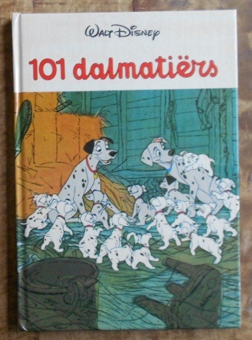 13x Disney: oa 101 Dalmatiërs  / Hiawatha =1 koop 17,00 euro, Boeken, Ophalen of Verzenden, Zo goed als nieuw, Fictie algemeen