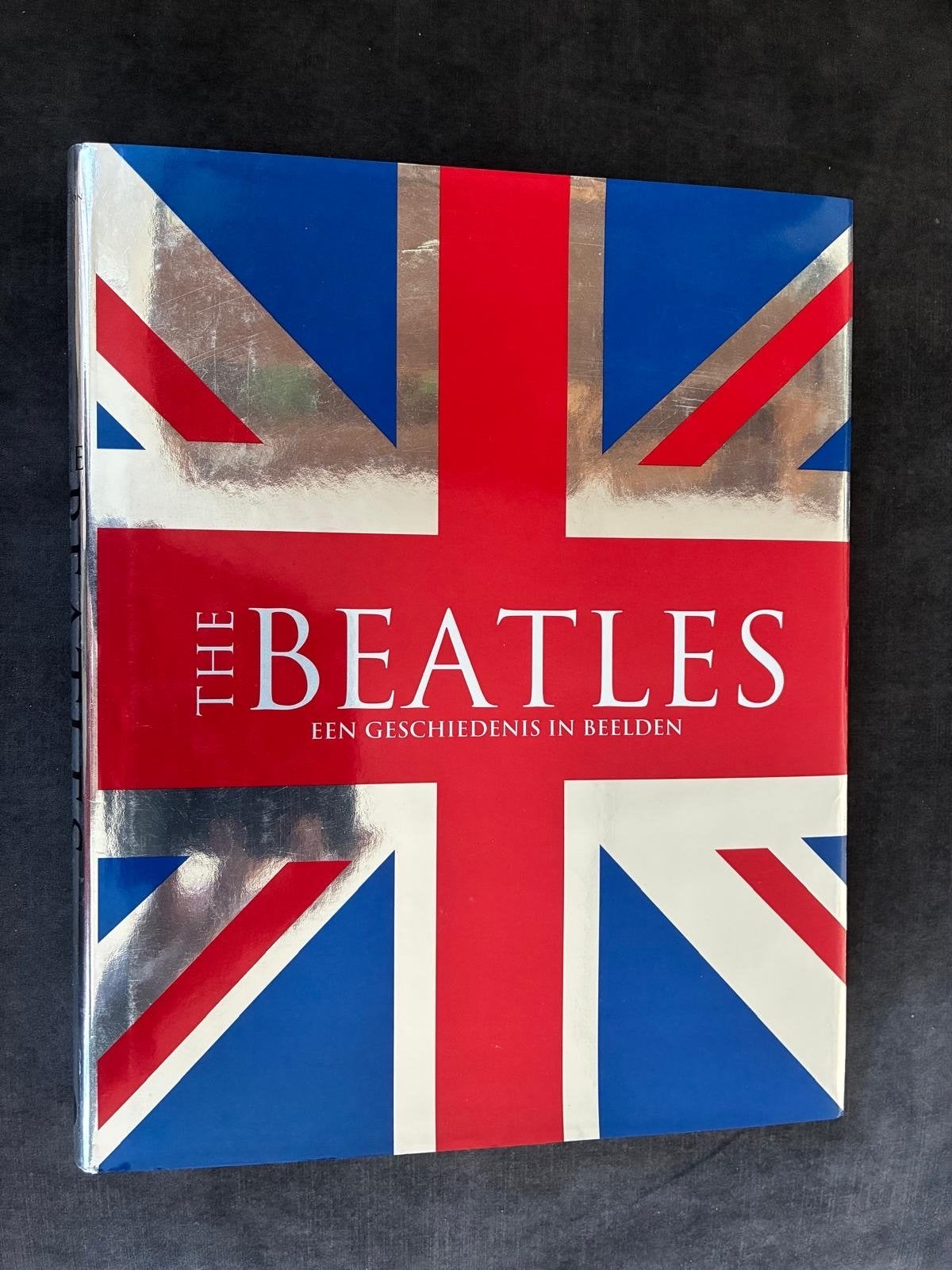 The Beatles: Een Geschiedenis in Beelden, Ophalen of Verzenden, Zo goed als nieuw, Artiest