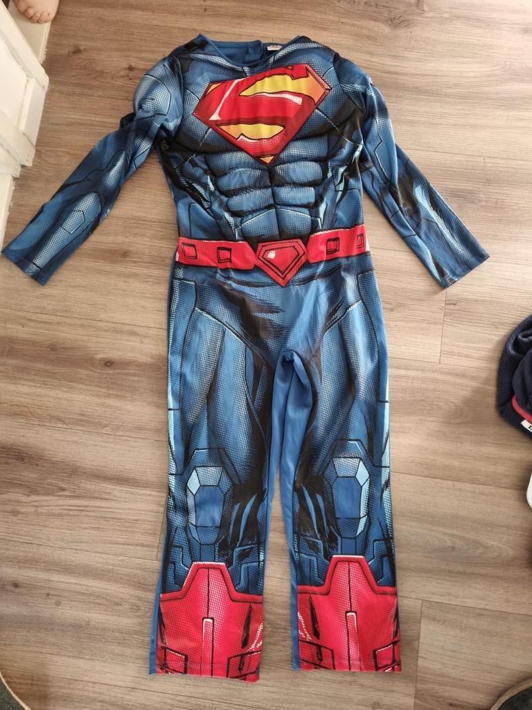 Superman kostuum maat 134 (8-10 jaar) met cape, Ophalen, Nieuw, Jongen of Meisje