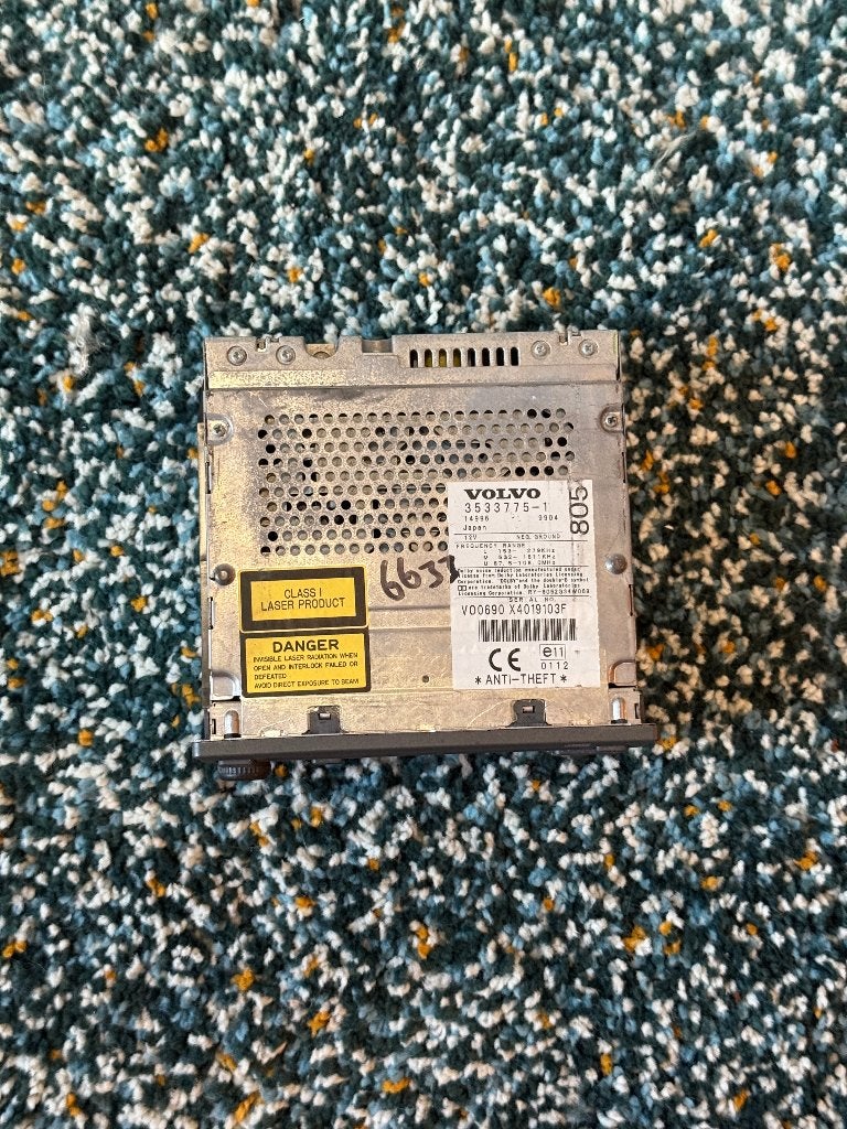 Originele Volvo SC-805 radio cd cassette - werkend, Auto diversen, Autoradio's, Ophalen of Verzenden, Gebruikt