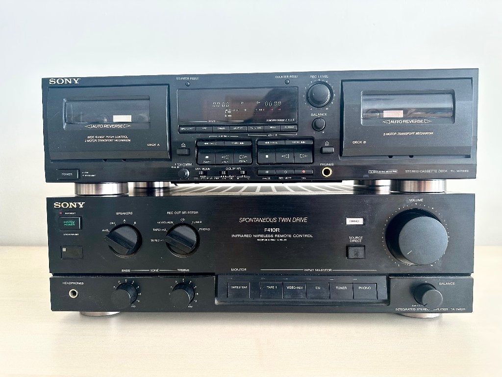 Sony TA-F410R en TC-WR565 versterker en cassettedeck