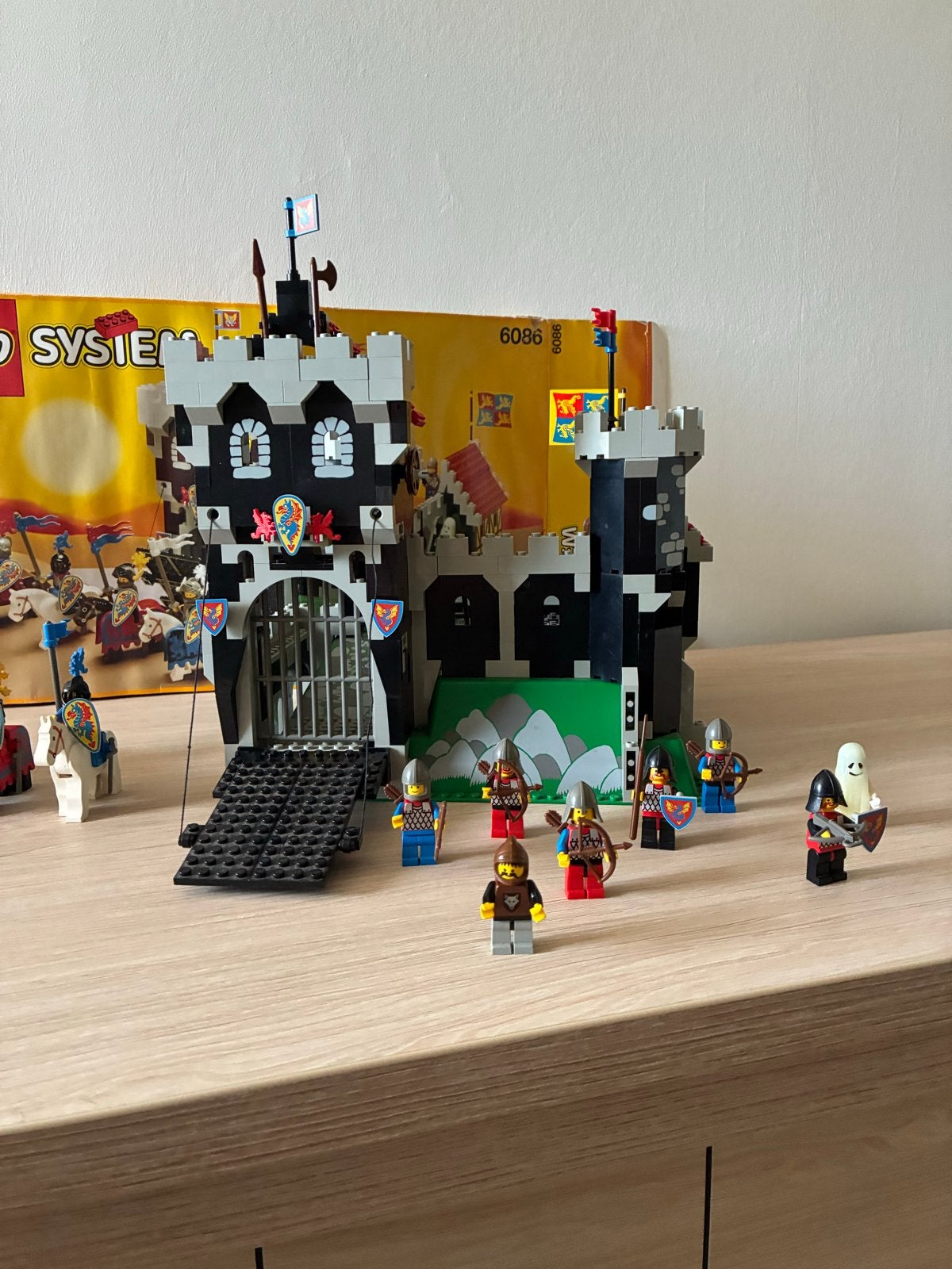 Vintage LEGO Castle 6086 Zwarte Ridder Kasteel, Ophalen, Gebruikt, Overige merken