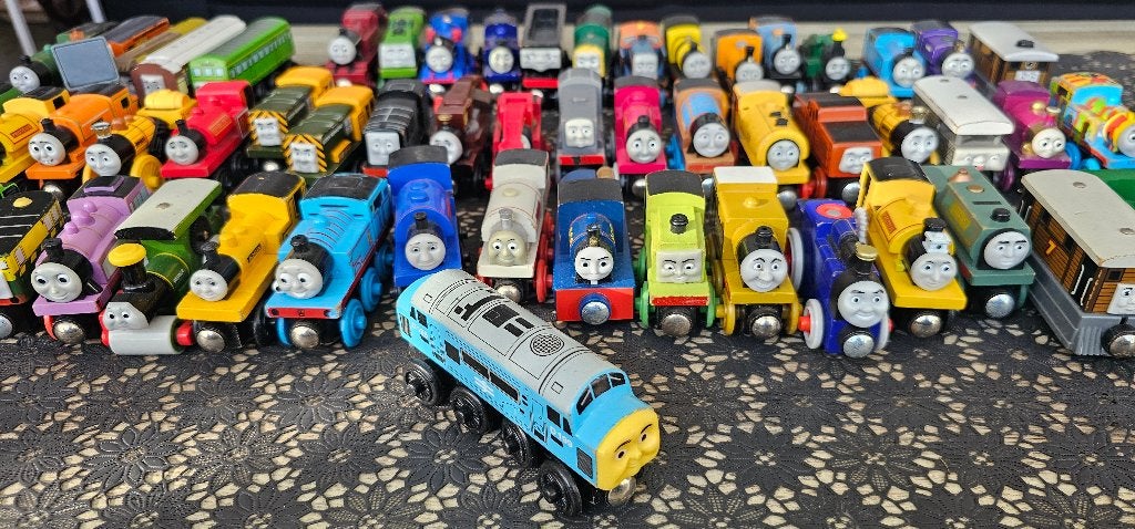 Thomas de trein Hout D199, Ophalen of Verzenden, Zo goed als nieuw