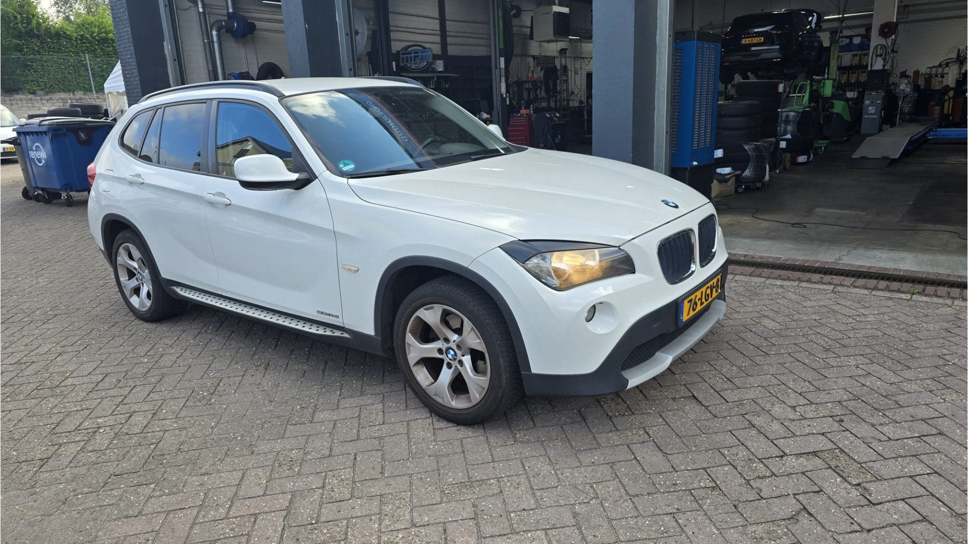 BMW X1 sDrive18i Executive Prijs is ex BPM voor export, X1, Euro 5, Achterwielaandrijving, 4 cilinders