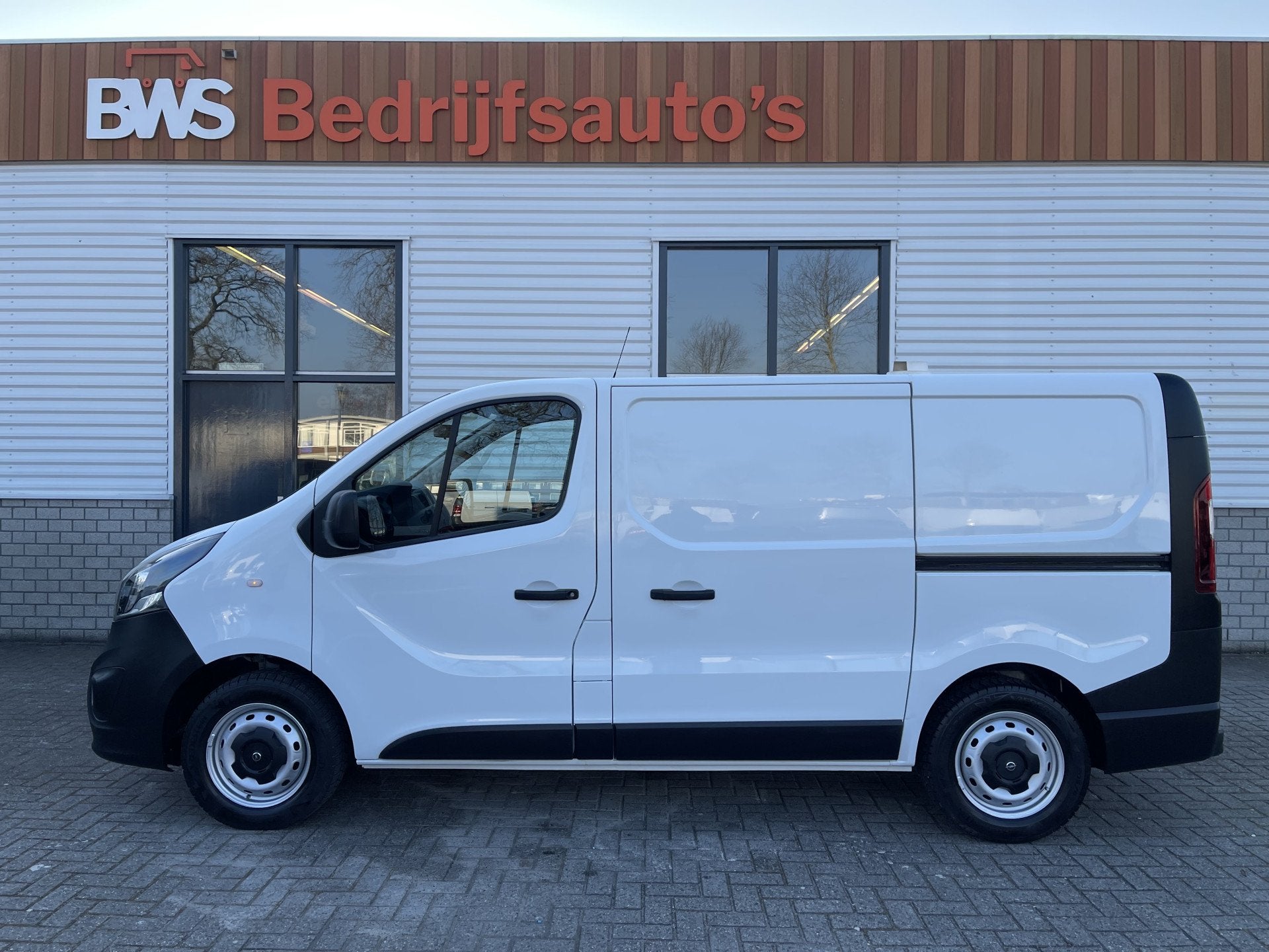 Opel Vivaro 1.6 CDTI L1H1 Edition / rijklaar € 8.950 ex bt, Auto's, Voorwielaandrijving, Gebruikt, Wit, Origineel Nederlands