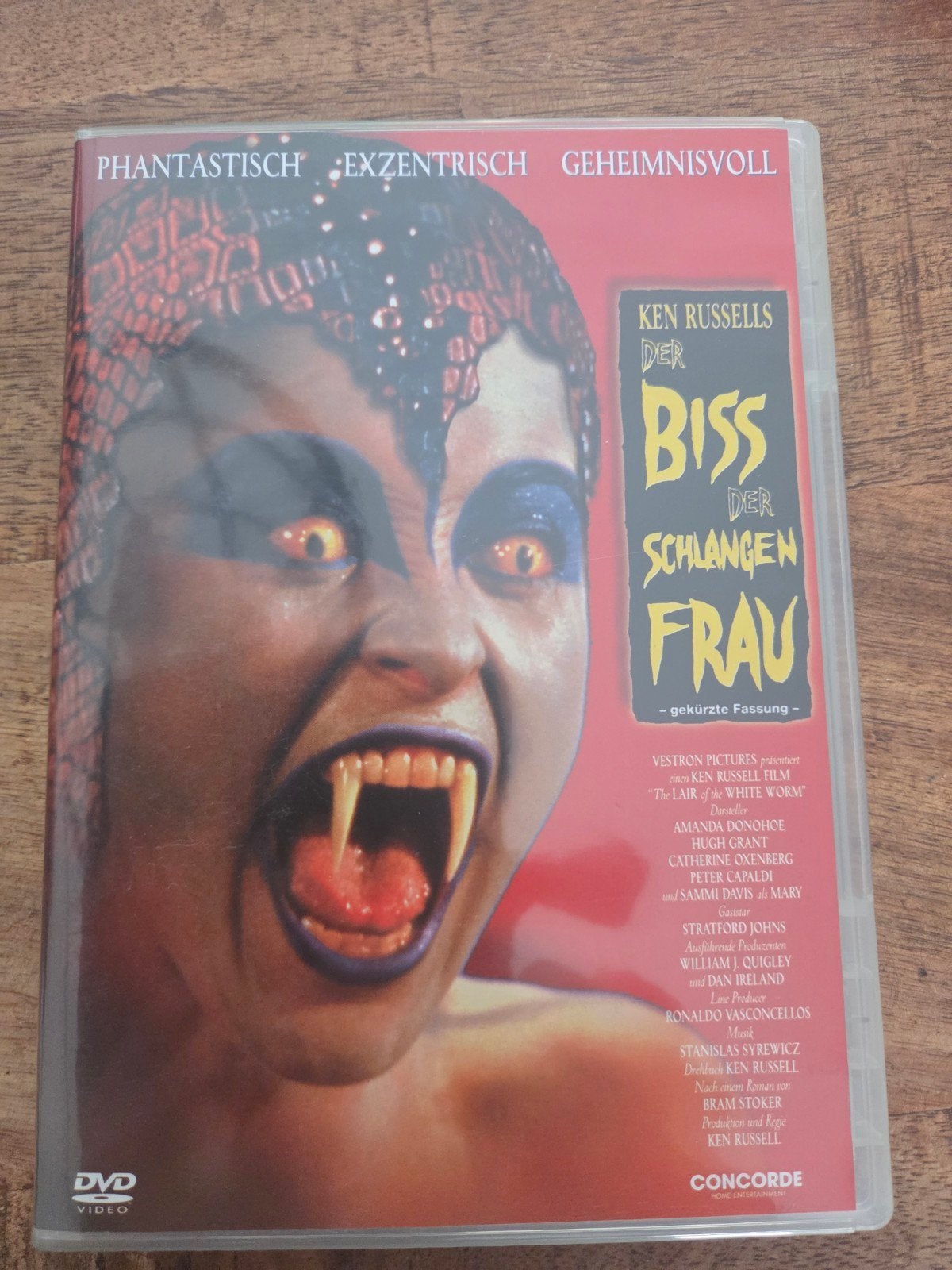 The lair of the white worm dvd (1988)hugh grant, Alle leeftijden, Ophalen of Verzenden, Zo goed als nieuw