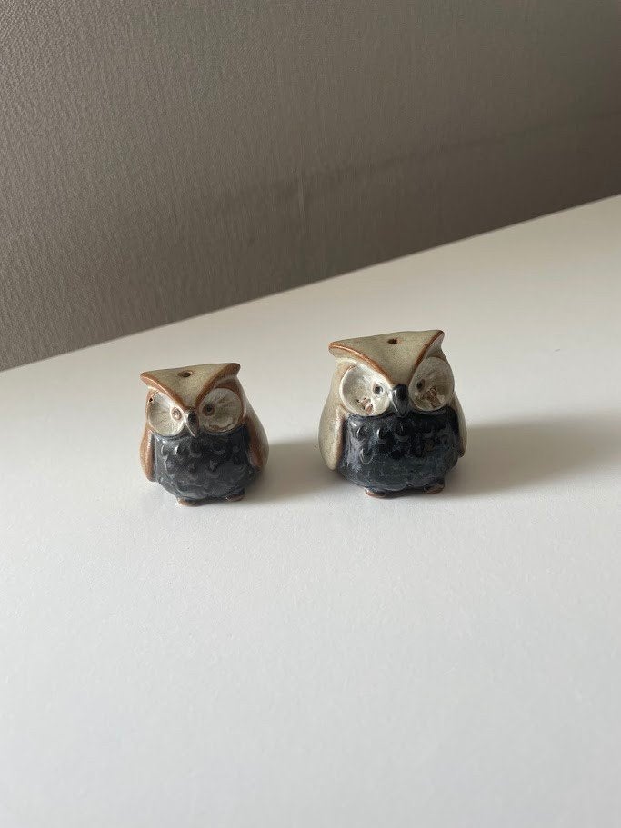 Beeldjes/ Peper- en zoutvaatjes: 2 uiltjes., Ophalen of Verzenden, Zo goed als nieuw, Vogel, Beeldje of Figuurtje