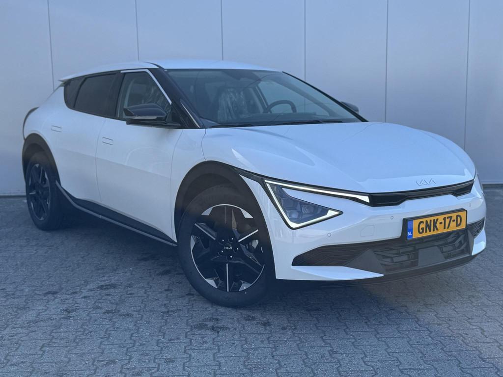 Kia EV6 Light Edition 63 kWh | Facelift | Trekhaak | Parkeer, Automaat, Achterwielaandrijving, 750 kg, 30 min
