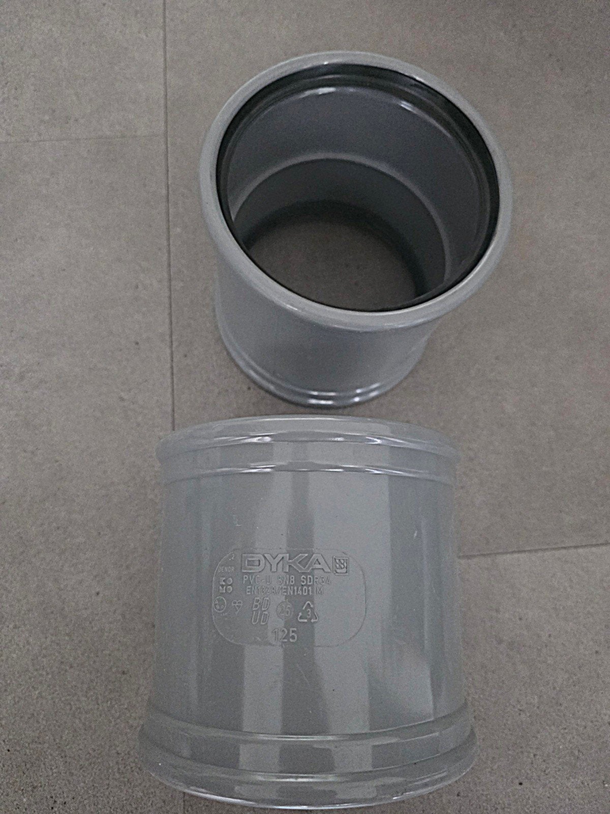 DYKA PVC Overschuifmof / Steekmof 125 mm SN8 PVC-U Nieuw, Pvc, Nieuw, Ophalen of Verzenden, Minder dan 2 meter