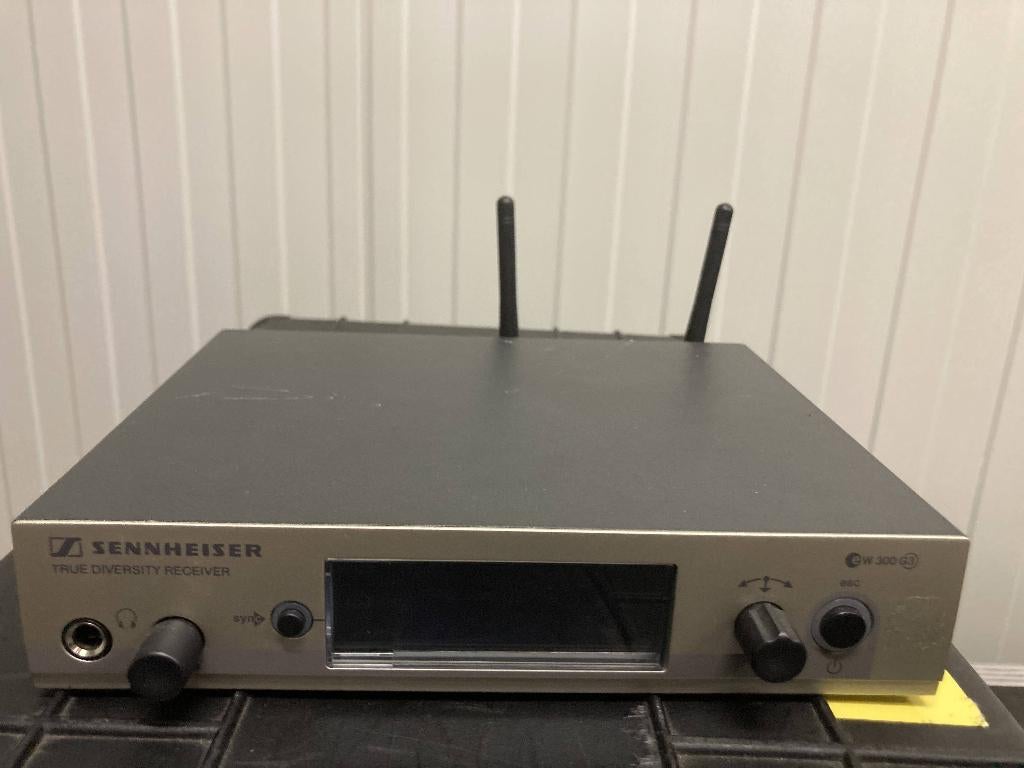 Sennheiser G3 beltpack en ontvanger EM300, Ophalen of Verzenden, Gebruikt, Overige typen, Draadloos