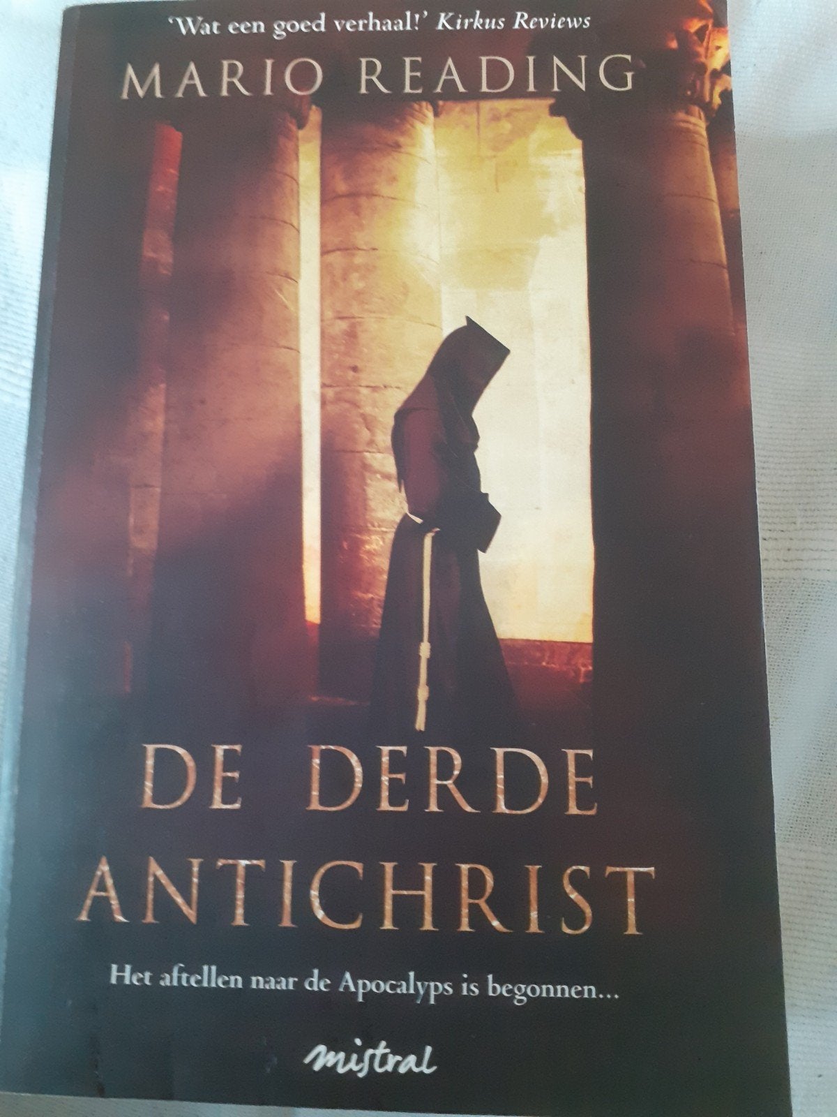 De derde antichrist, Ophalen of Verzenden, Gelezen
