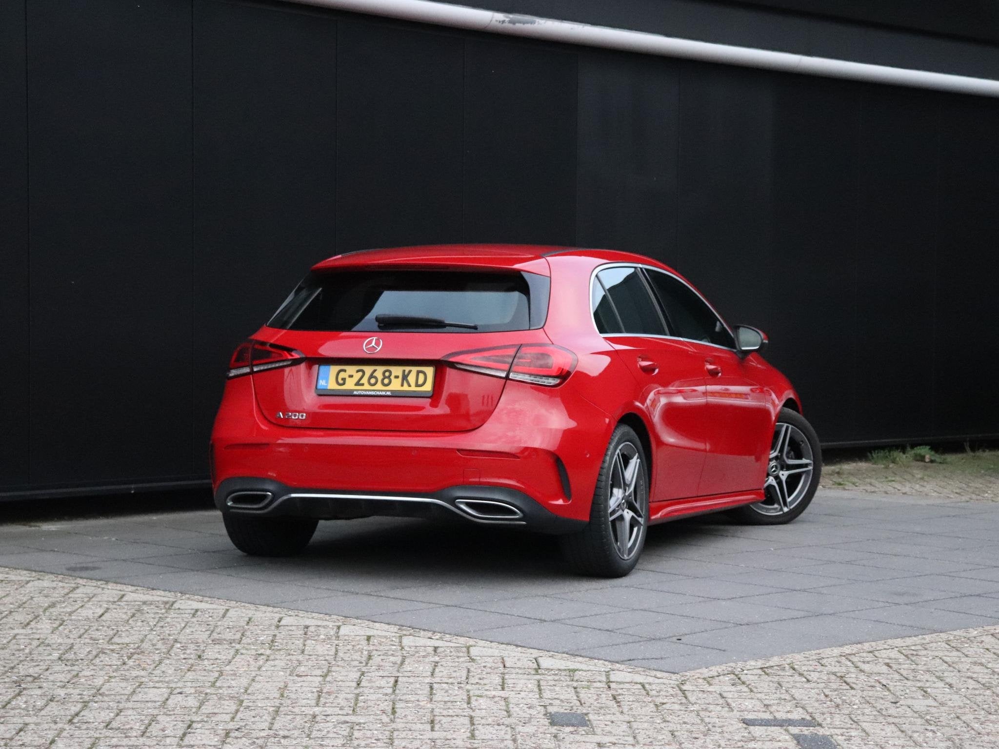 Mercedes-Benz A-klasse 200 Business Solution AMG | STOELVERW, Auto's, Gebruikt, 4 cilinders, 163 pk, Bedrijf