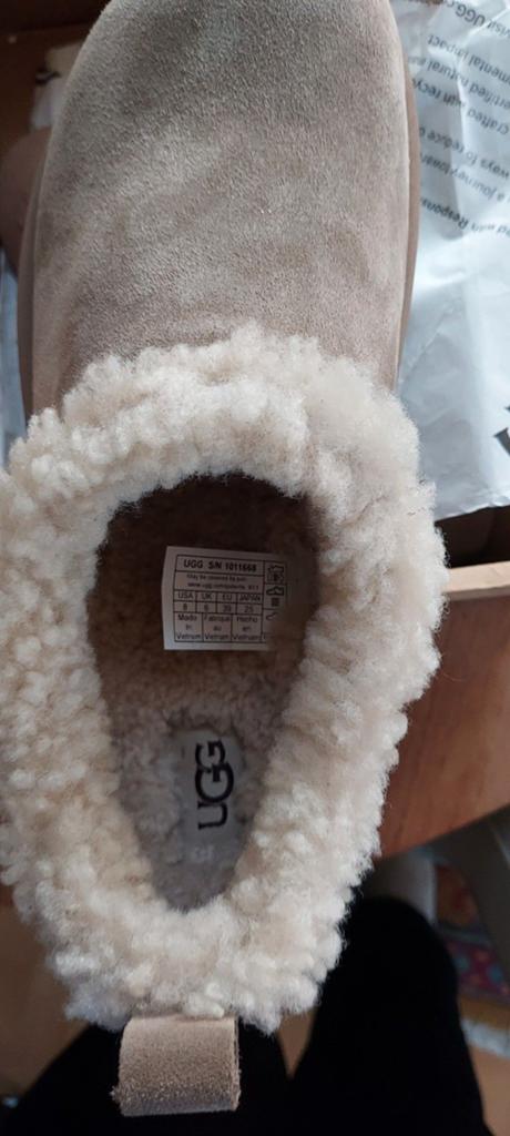 Nieuwe Ugs maat  39, Ophalen of Verzenden, Nieuw, Sneakers of Gympen