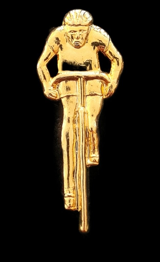 Wielrenner pin- goudkleurig, Verzamelen, Speldjes, Pins en Buttons, Verzenden, Nieuw, Sport, Speldje of Pin