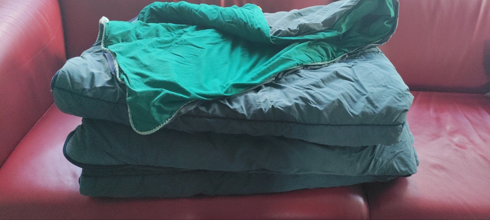 2 Nomad slaapzakken - Gebruikt, maar nog lekker warm, Caravans en Kamperen, Ophalen of Verzenden, Gebruikt