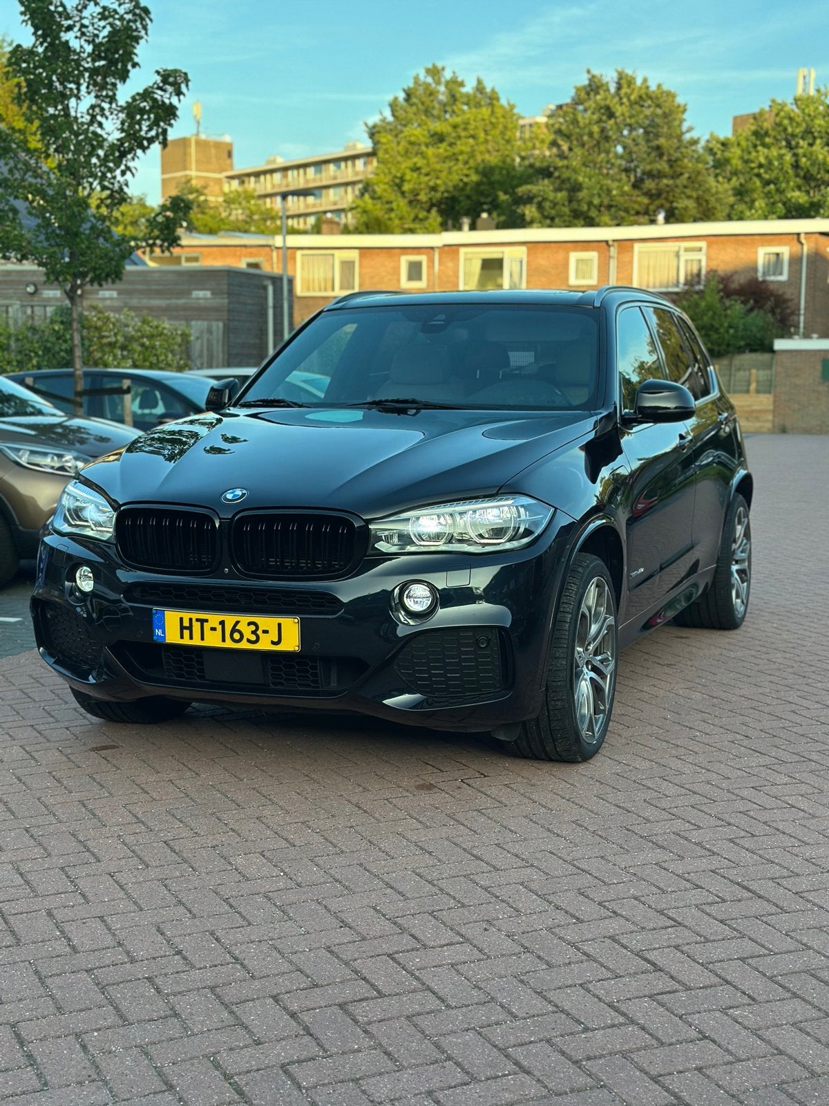 BMW X5 Xdrive40e Iperformance 313pk Aut 2015 Zwart, Auto's, X5, Zwart, Vierwielaandrijving, 147 €/maand