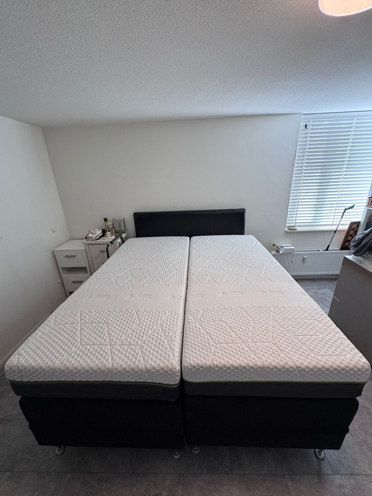 Boxspring met 2 Emma Diamond Hybrid Matrassen, Ophalen, 210 cm, Tweepersoons, Zo goed als nieuw