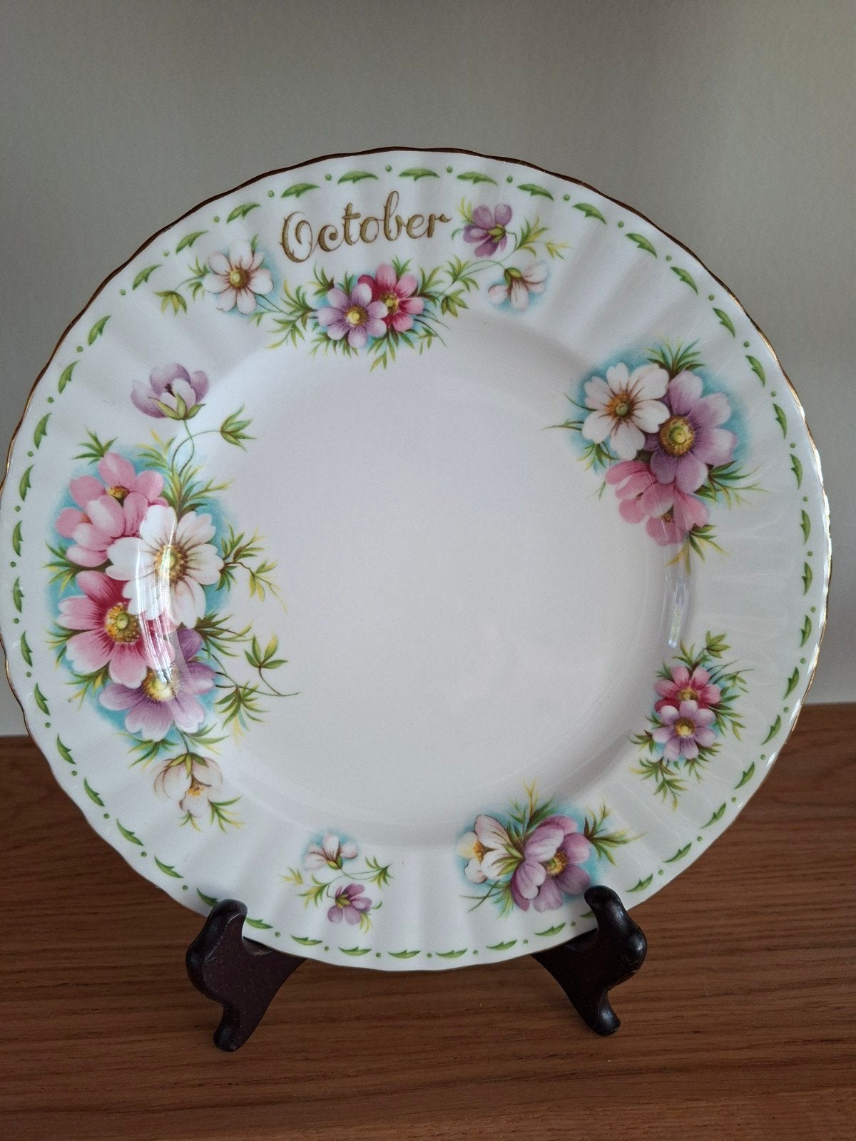 Royal Albert Flower of the Month October ontbijtbord, Ophalen of Verzenden