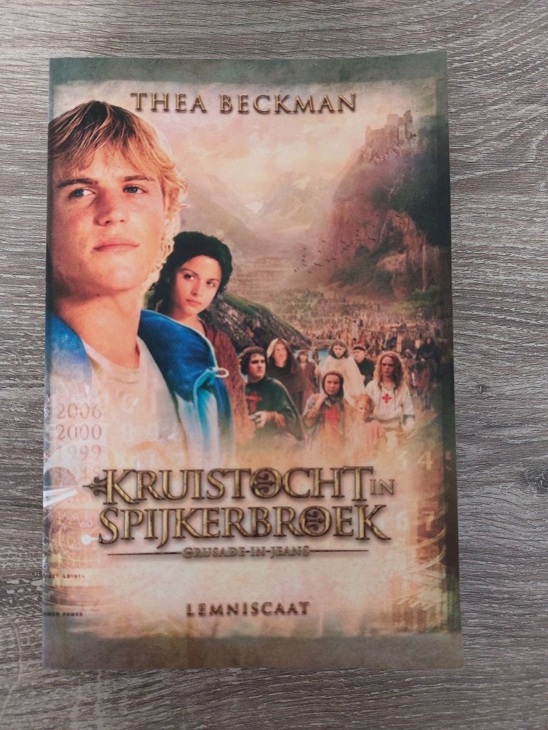 Thea Beckman - Kruistocht in spijkerbroek, Boeken, Kinderboeken | Jeugd | 10 tot 12 jaar, Ophalen of Verzenden, Zo goed als nieuw