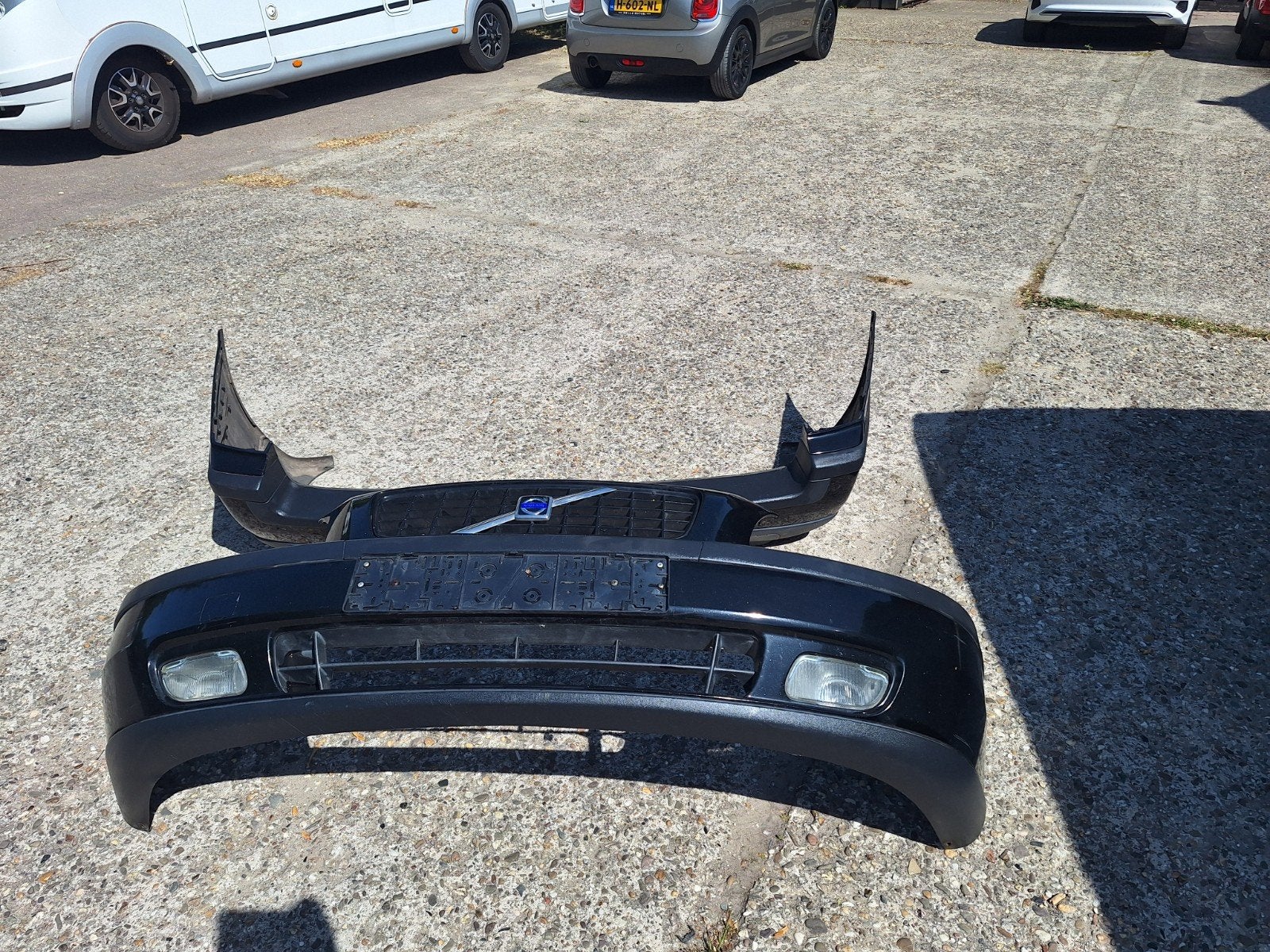 Volvo V70 Bumperset 2001 - Lichte schade voorbumper, Auto-onderdelen, Ophalen, Gebruikt, Volvo, Bumper