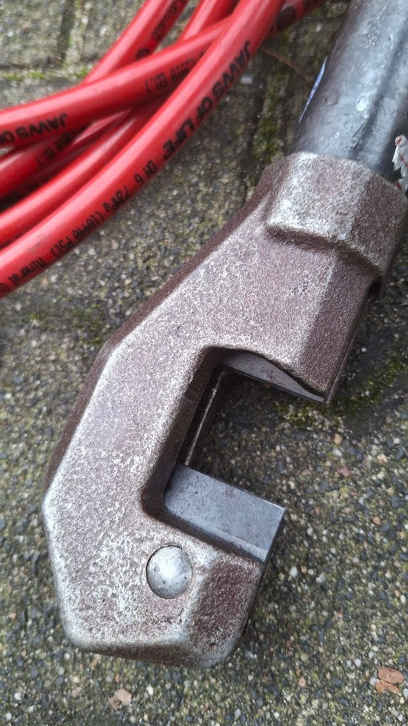 Lukas hydraulische handpomp redgereedschap brandweer., Ophalen, ., Zo goed als nieuw, .