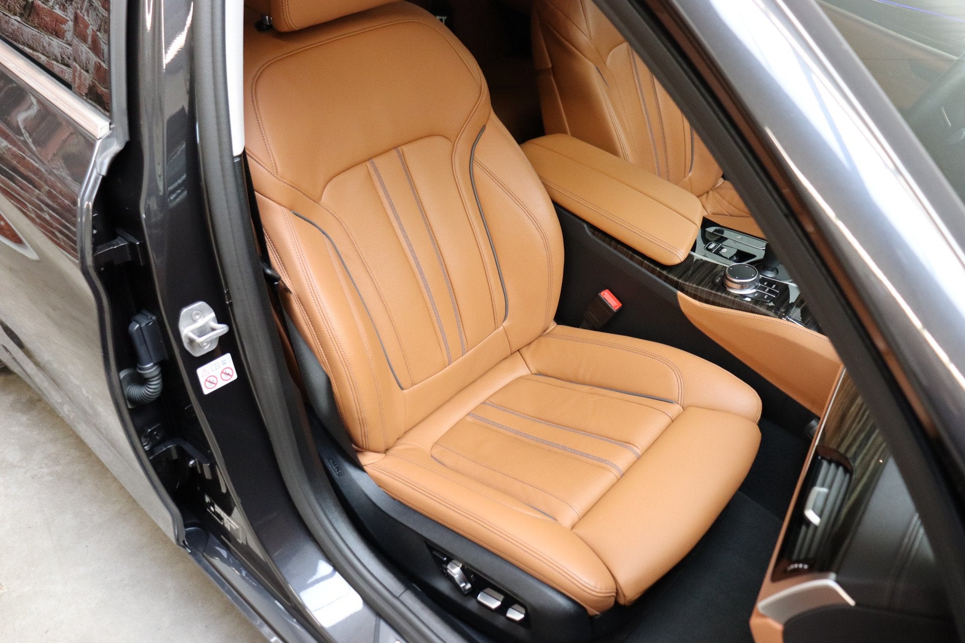 Foto 19 van BMW 5 Serie Touring 520i High Executive Luxury Line Automaat