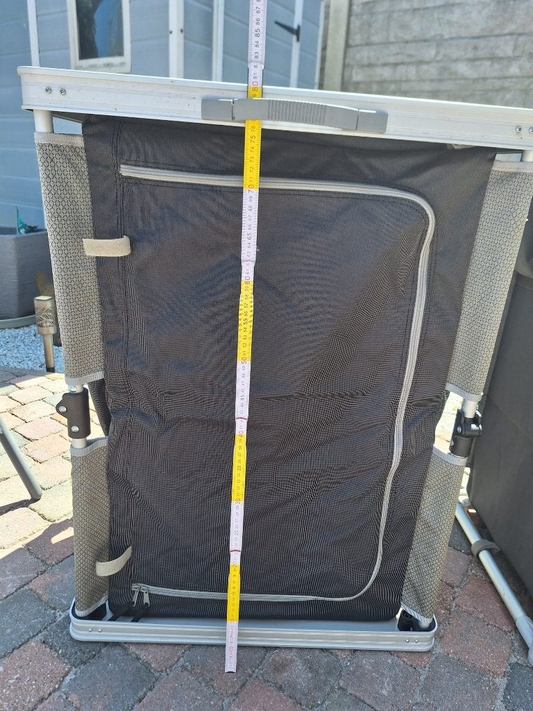 2 stuks Campingkast - Handig en Compact, Caravans en Kamperen, Ophalen, Gebruikt, Campingkast