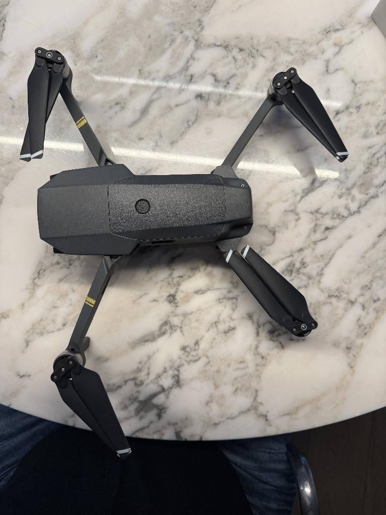 DJI Mavic Pro drone, 30 tot 45 minuten, 100 tot 1000 meter, Return to Home, Zo goed als nieuw